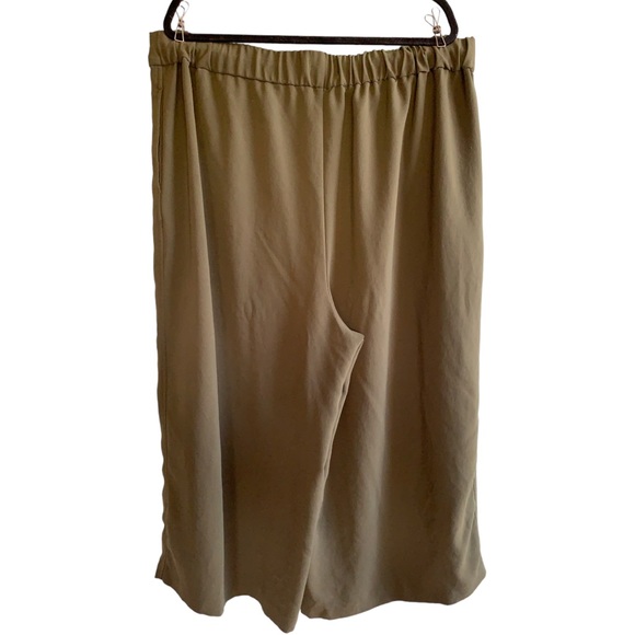 Madewell woman’s plus Sz 2X olive color cropped wide leg pants with pockets - Picture 3 of 11